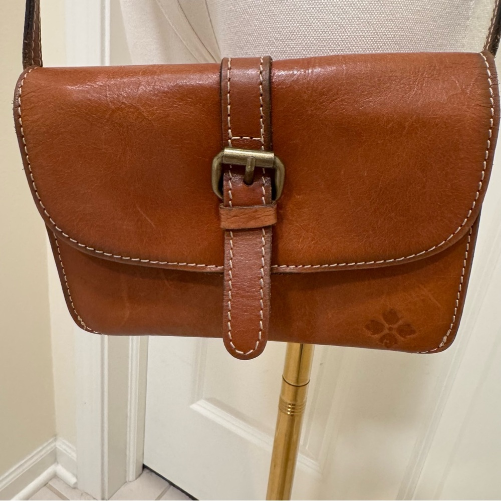Patricia Nash TORRI Crossbody Bag Burnished Tooled Leather Tan